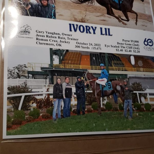 IvoryLilWinPic